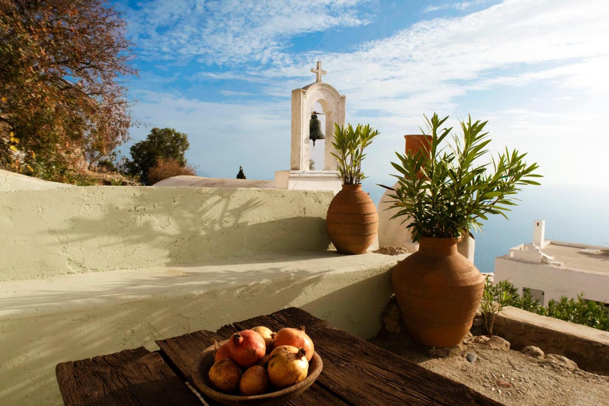 Villa Daphne Nikia Bagian luar foto