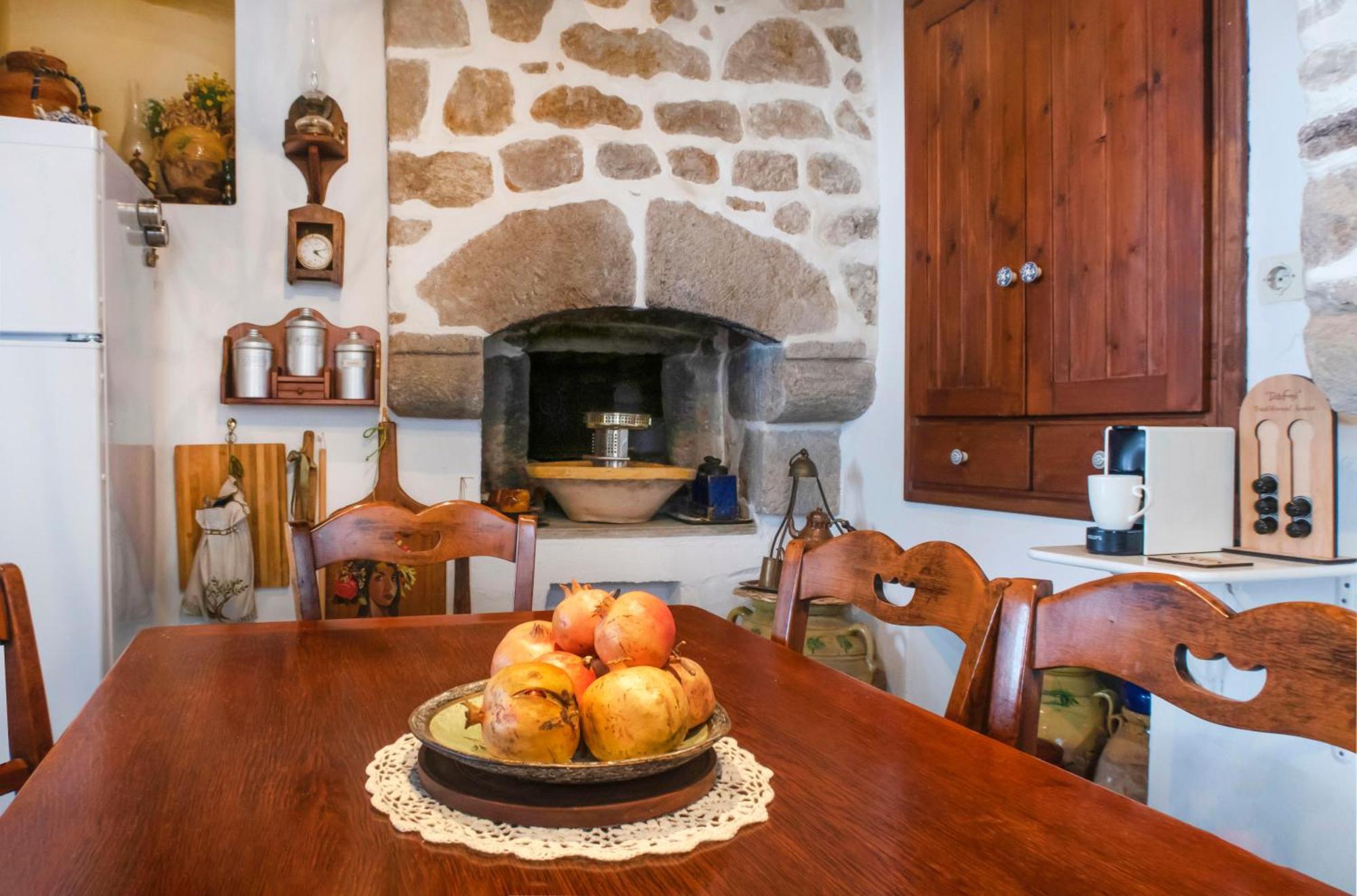 Villa Daphne Nikia Bagian luar foto